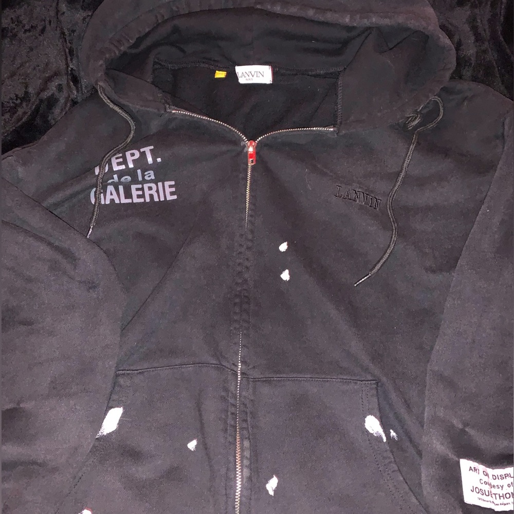 Gallery dept X Lanvin